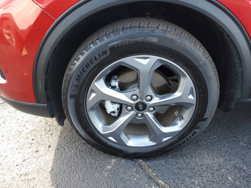 2025 Ford Escape ST-Line