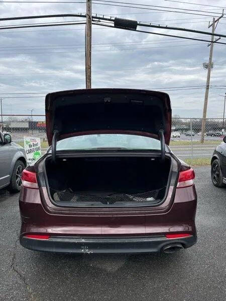 2017 Kia Optima LX