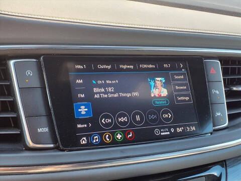 2023 Buick Enclave Essence