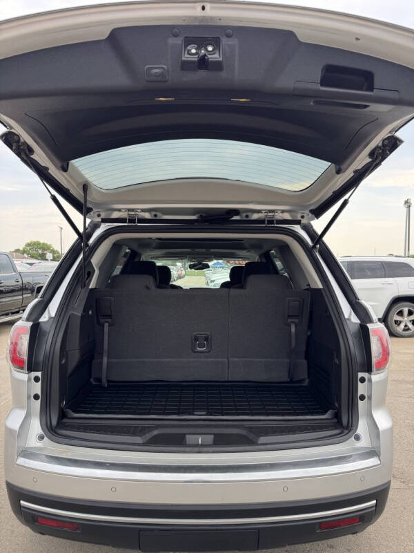2015 GMC Acadia SLE-2