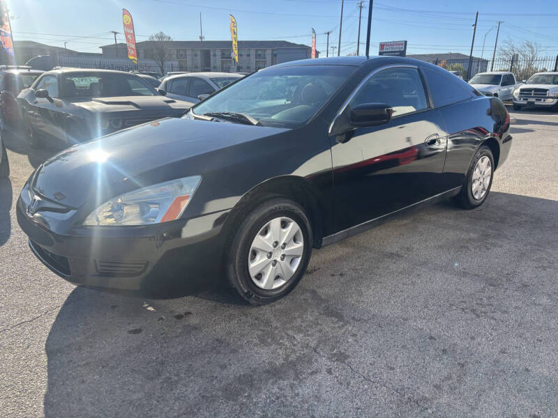 2004 Honda Accord LX's photo