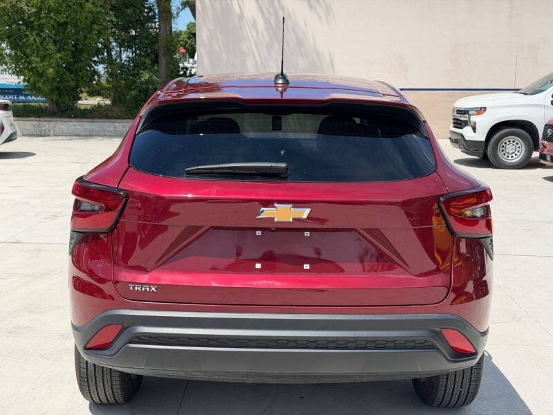 2024 Chevrolet Trax LS