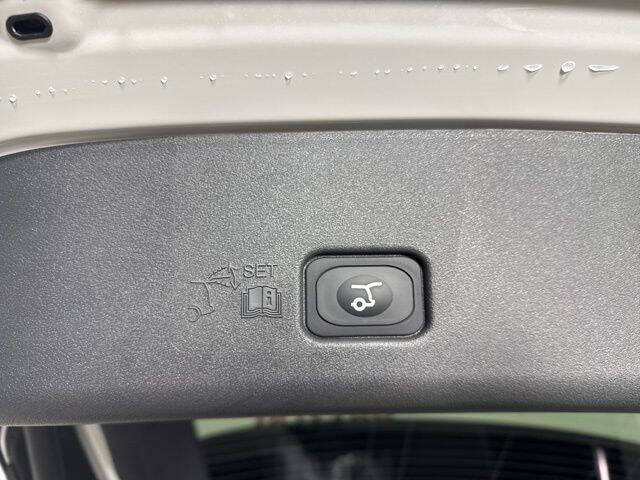 2025 Lincoln Nautilus Hybrid Reserve