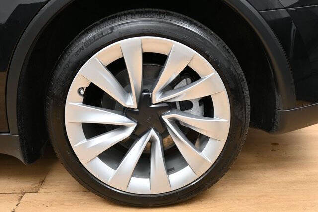 2026 Tesla Model Y Long Range