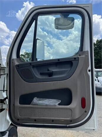 2014 Freightliner Cascadia