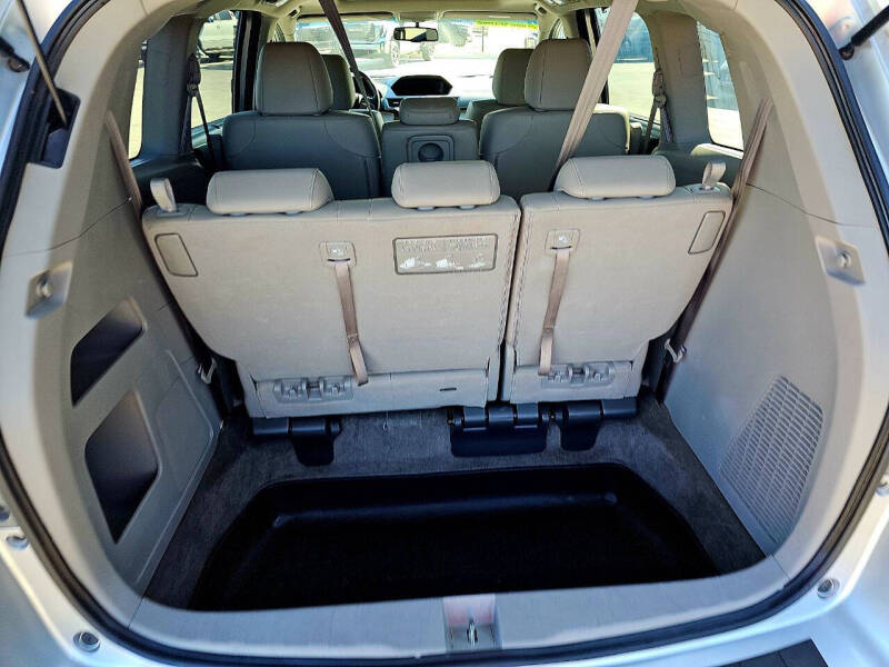 2012 Honda Odyssey EX-L photo 10