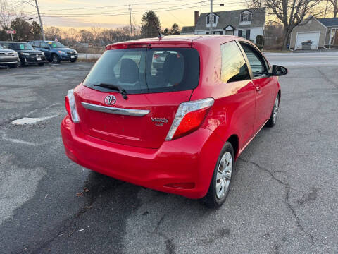 2012 Toyota Yaris 3-Door L