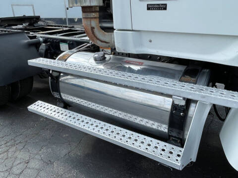 2007 Sterling AT9500 Series