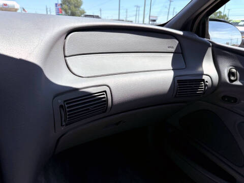 1995 Ford Thunderbird LX
