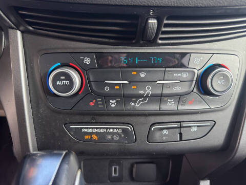 2019 Ford Escape SEL