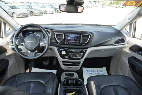 2018 Chrysler Pacifica Touring L