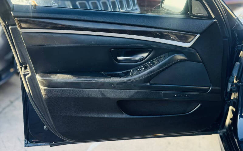 2015 BMW 5 Series 535i