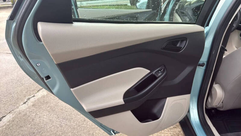 2012 Ford Focus SE