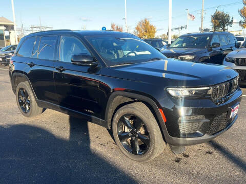2022 Jeep Grand Cherokee Altitude