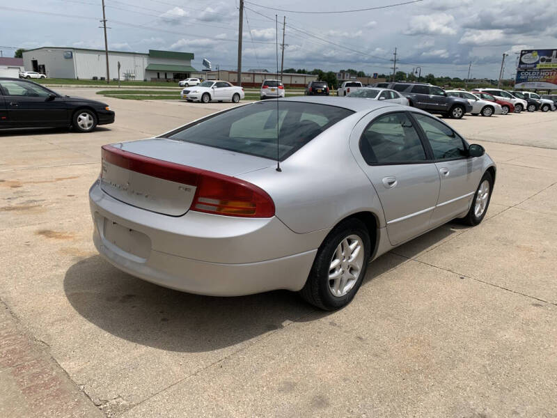 2004 Dodge Intrepid SE