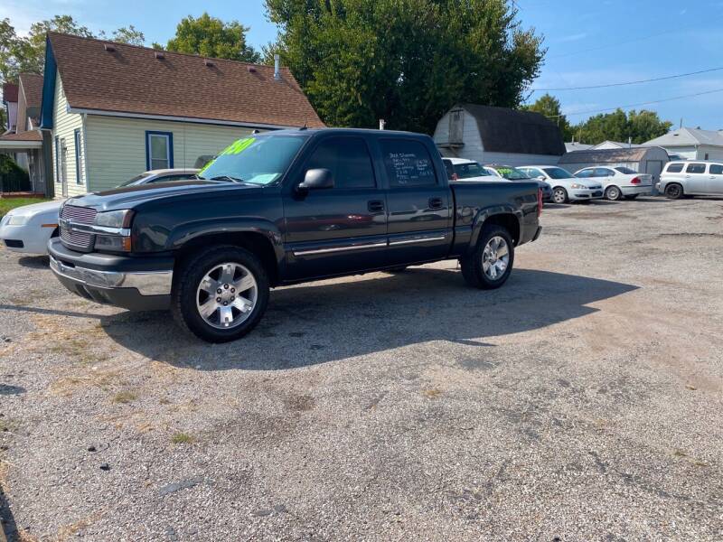 2004 Chevrolet Silverado 1500 for sale at AA Auto Sales in Independence MO