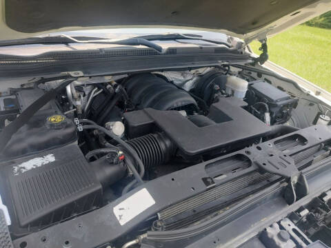 2015 Chevrolet Suburban LT