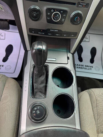 2013 Ford Explorer