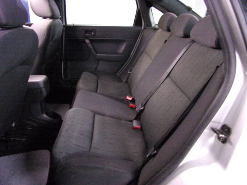 2011 Ford Focus SE