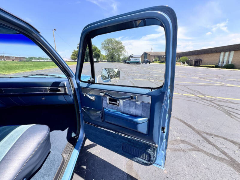 1987 Chevrolet R/V 10 Series R10