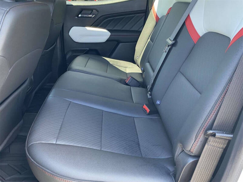 2024 GMC Canyon AT4X