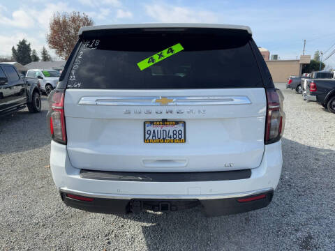 2022 Chevrolet Suburban LT