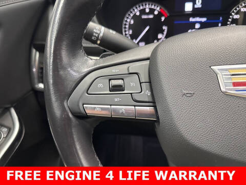 2022 Cadillac XT4 Premium Luxury