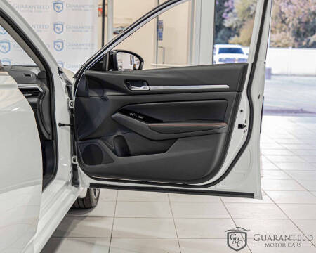 2024 Nissan Altima 2.5 SR