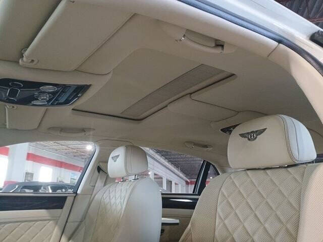 2018 Bentley Flying Spur 21