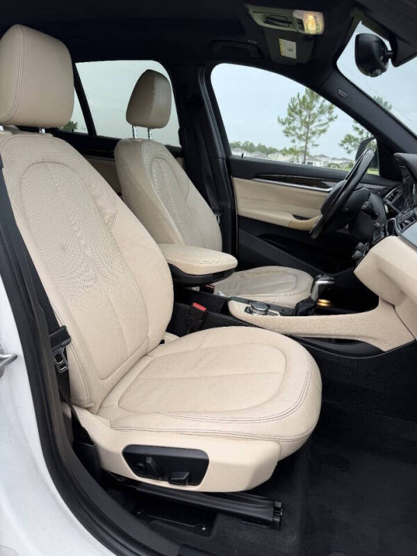 2017 BMW X1 sDrive28i