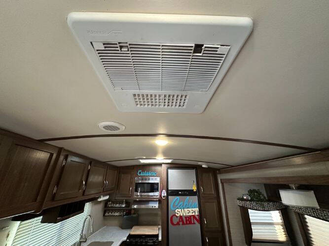 2017 Keystone RV 294RKSS