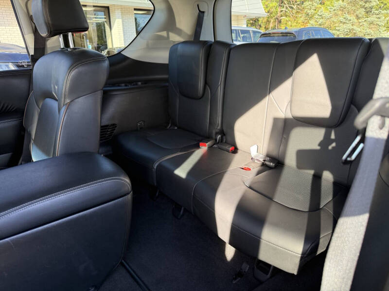 2017 Nissan Armada Platinum