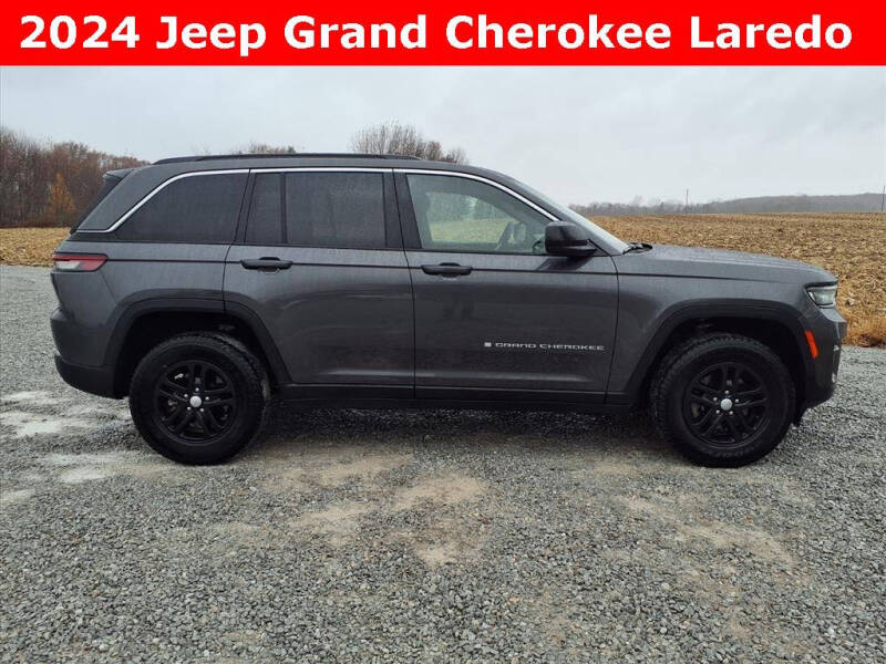 2024 Jeep Grand Cherokee Laredo