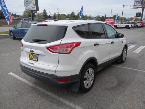 2016 Ford Escape S