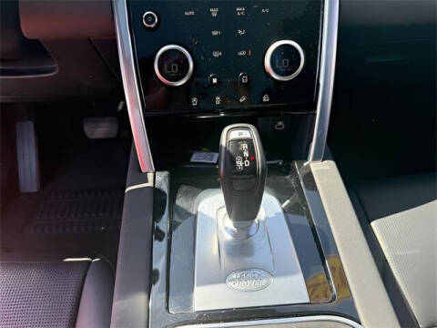 2022 Land Rover Discovery Sport P250 SE