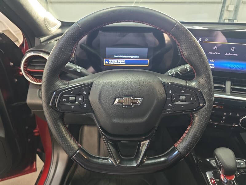 2025 Chevrolet Trax RS