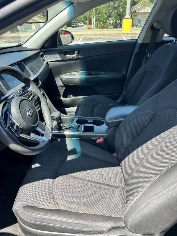 2020 Kia Optima LX