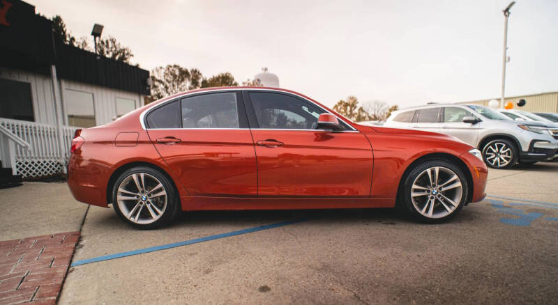 2018 BMW 3 Series 330i