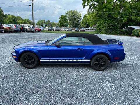 2005 Ford Mustang for sale at Tennessee Motors in Elizabethton TN