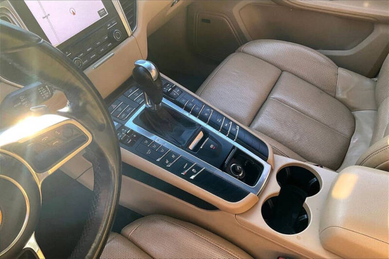 2017 Porsche Macan S