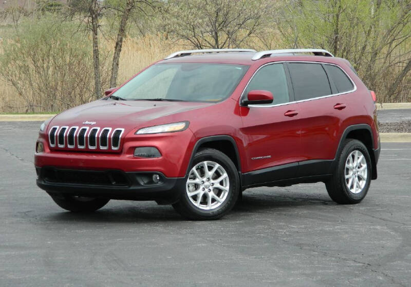 2014 Jeep Cherokee for sale at MOKENA AUTOMOTIVE INC in Mokena IL