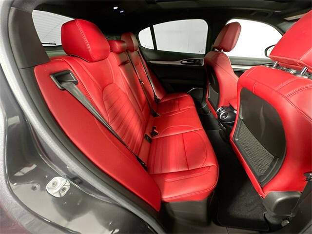 2023 Alfa Romeo Stelvio Veloce