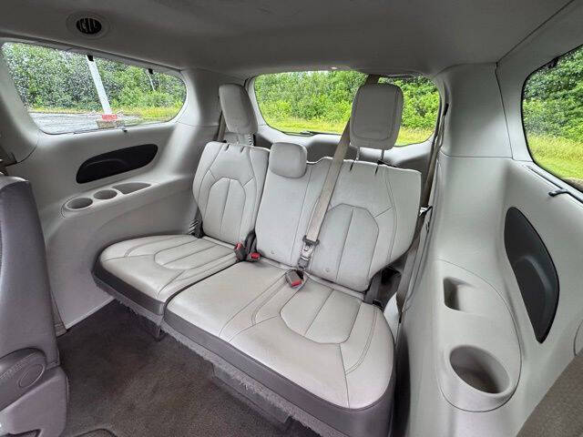 2019 Chrysler Pacifica Touring L