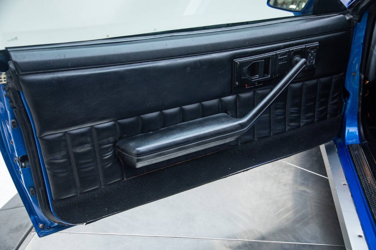 1989 Chevrolet Camaro 80