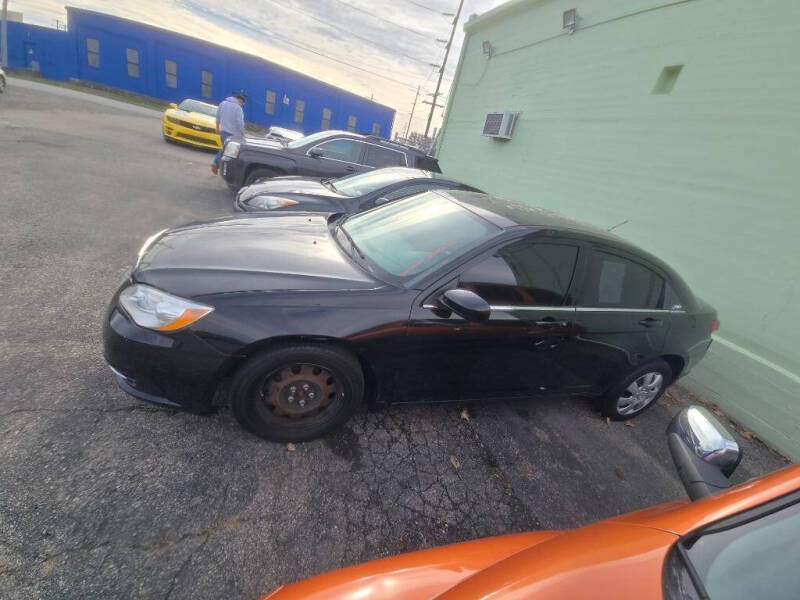 2014 Chrysler 200 LX