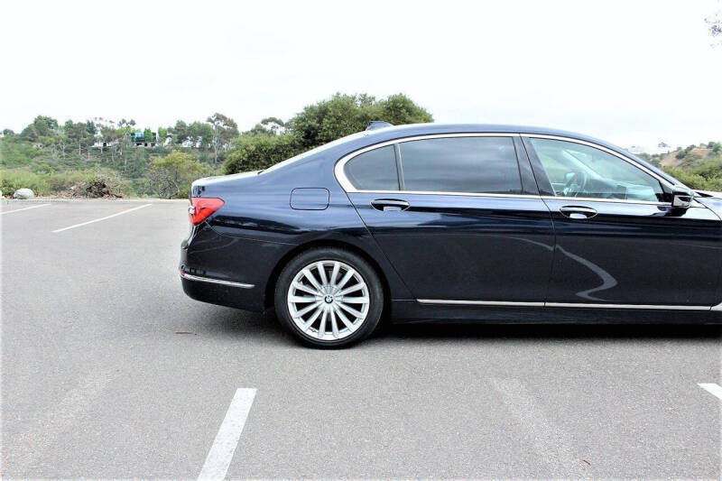 2017 BMW 7 Series 740i
