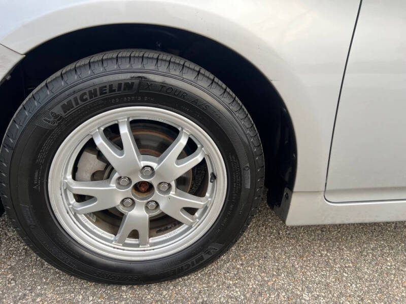 2011 Toyota Prius Five