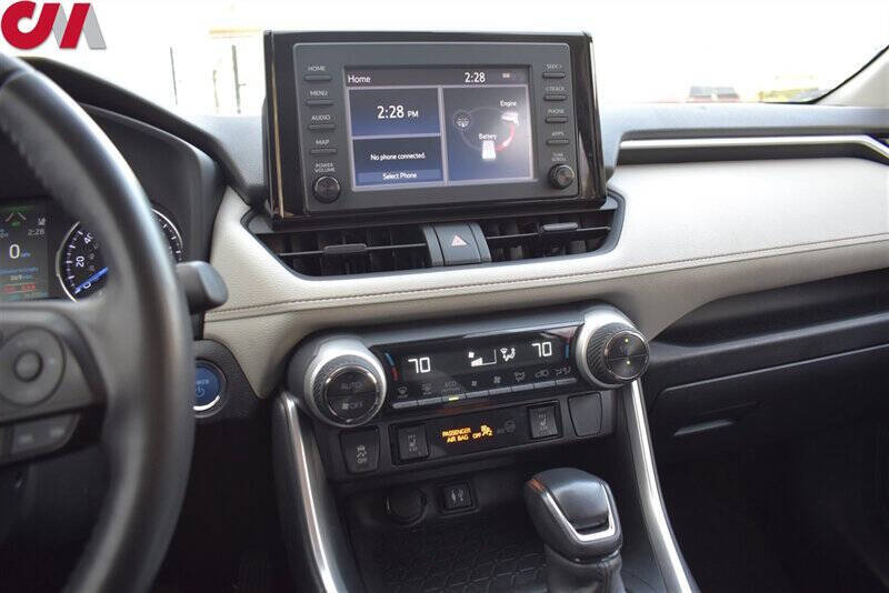 2019 Toyota RAV4 Hybrid XLE