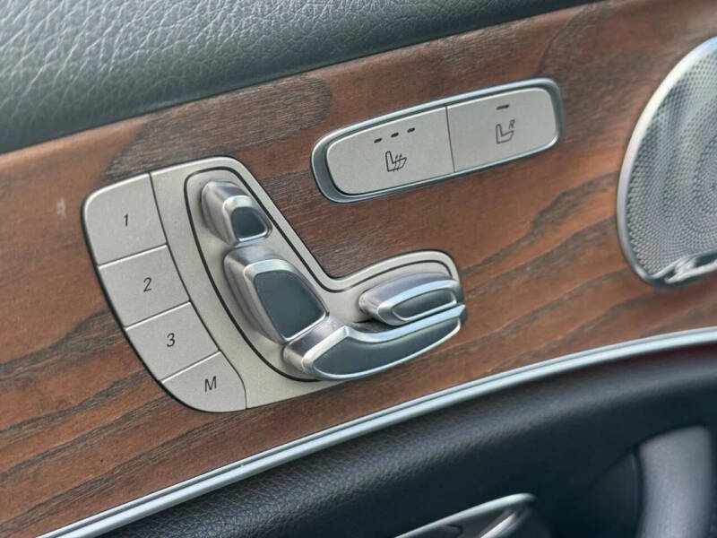 2017 Mercedes-Benz E-Class E 300