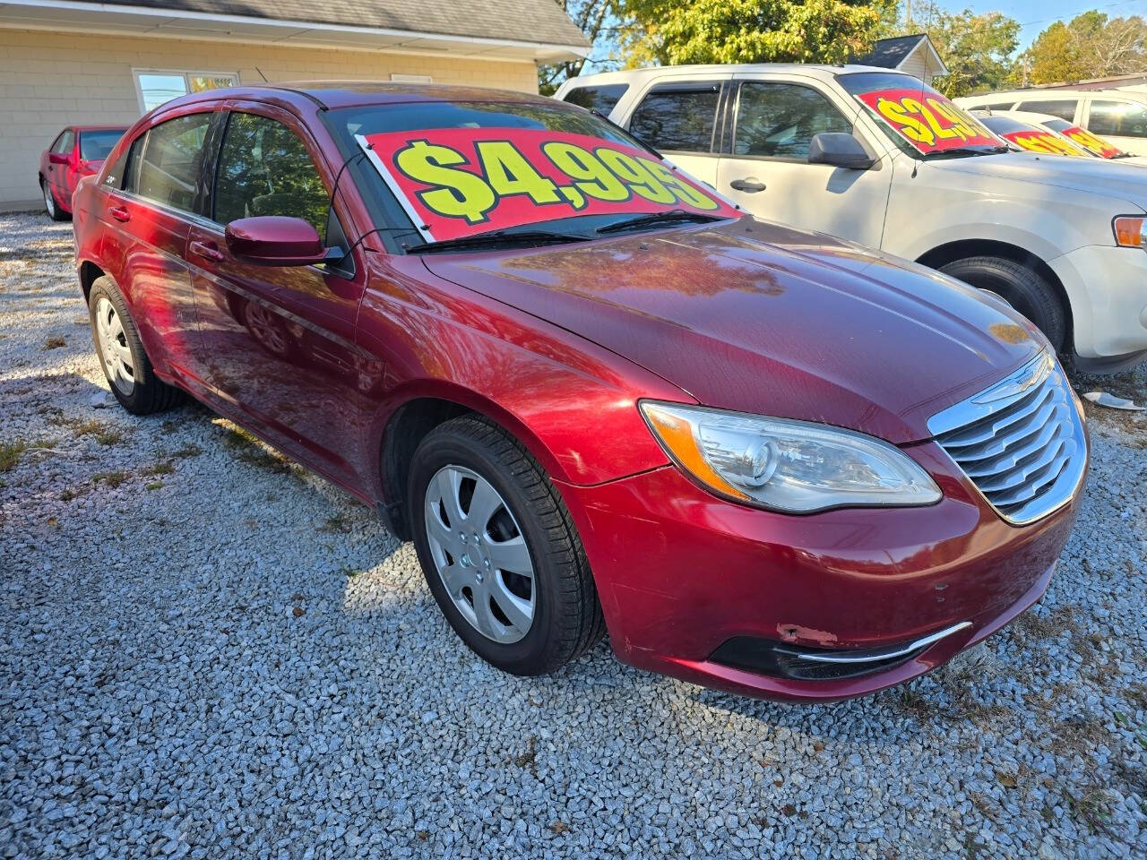 2014 Chrysler 200 for sale at DealMakers Auto Sales in Lithia Springs, GA